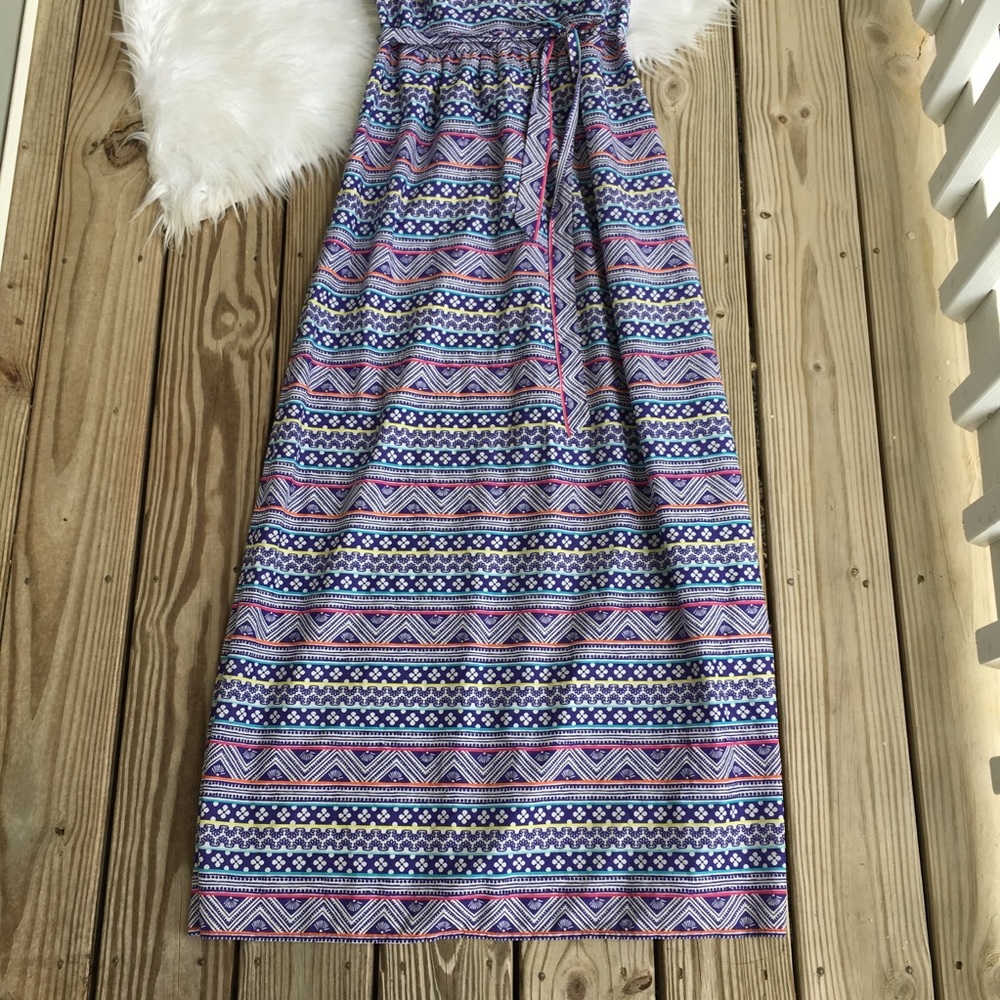 Vineyard Vines Blue and Pink Patterned Maxi Dress - Picture 5 of 11